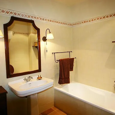 Alloggio per agriturismo Eremo Delle Fate